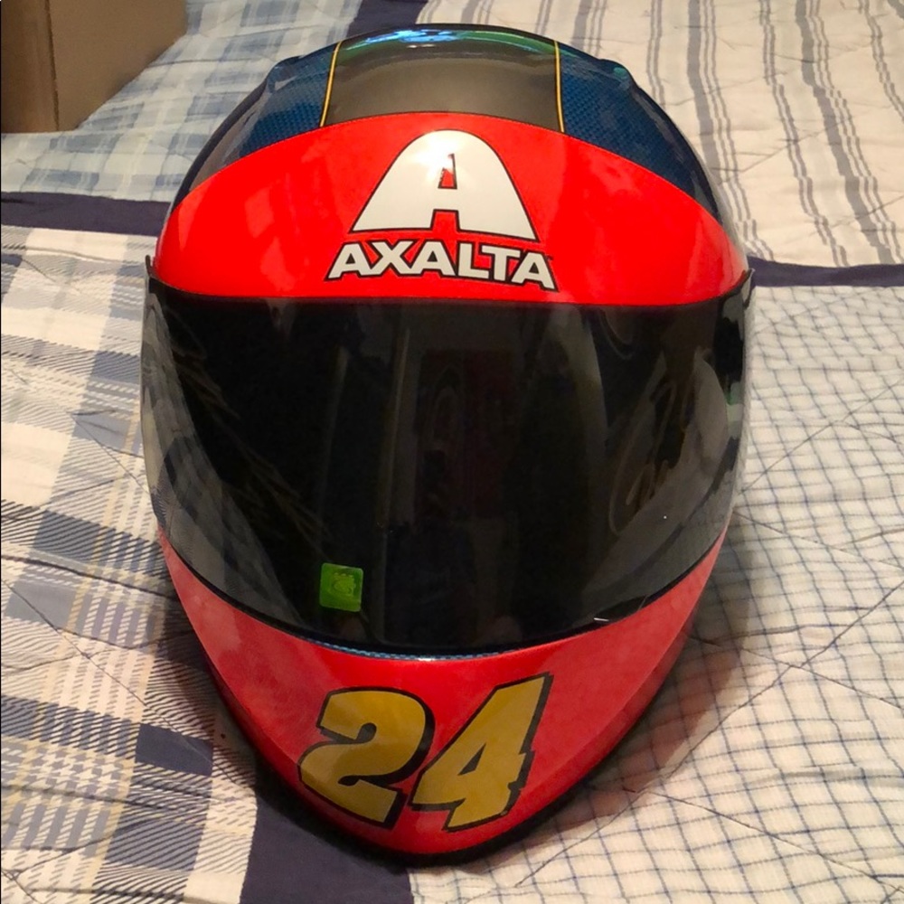 Axalta Hendrick Motorsports #24 Replica Helmet